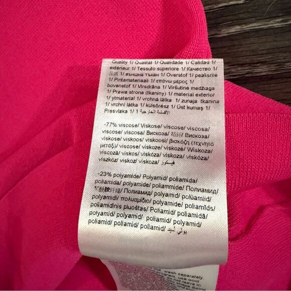 Escada Knit Turtleneck - Picture 7 of 10